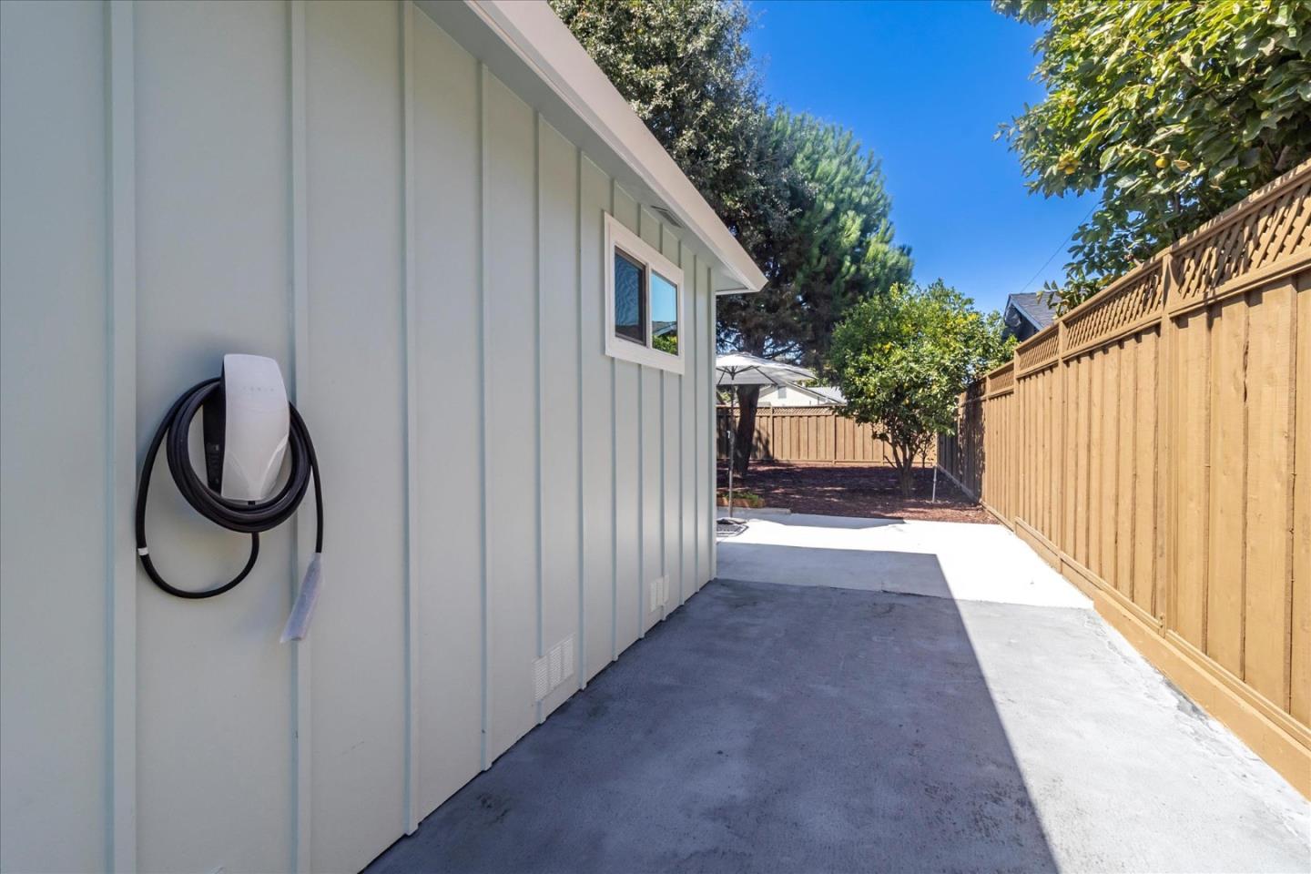 Detail Gallery Image 57 of 58 For 451 4th Ave, Redwood City,  CA 94063 - 2 Beds | 1 Baths