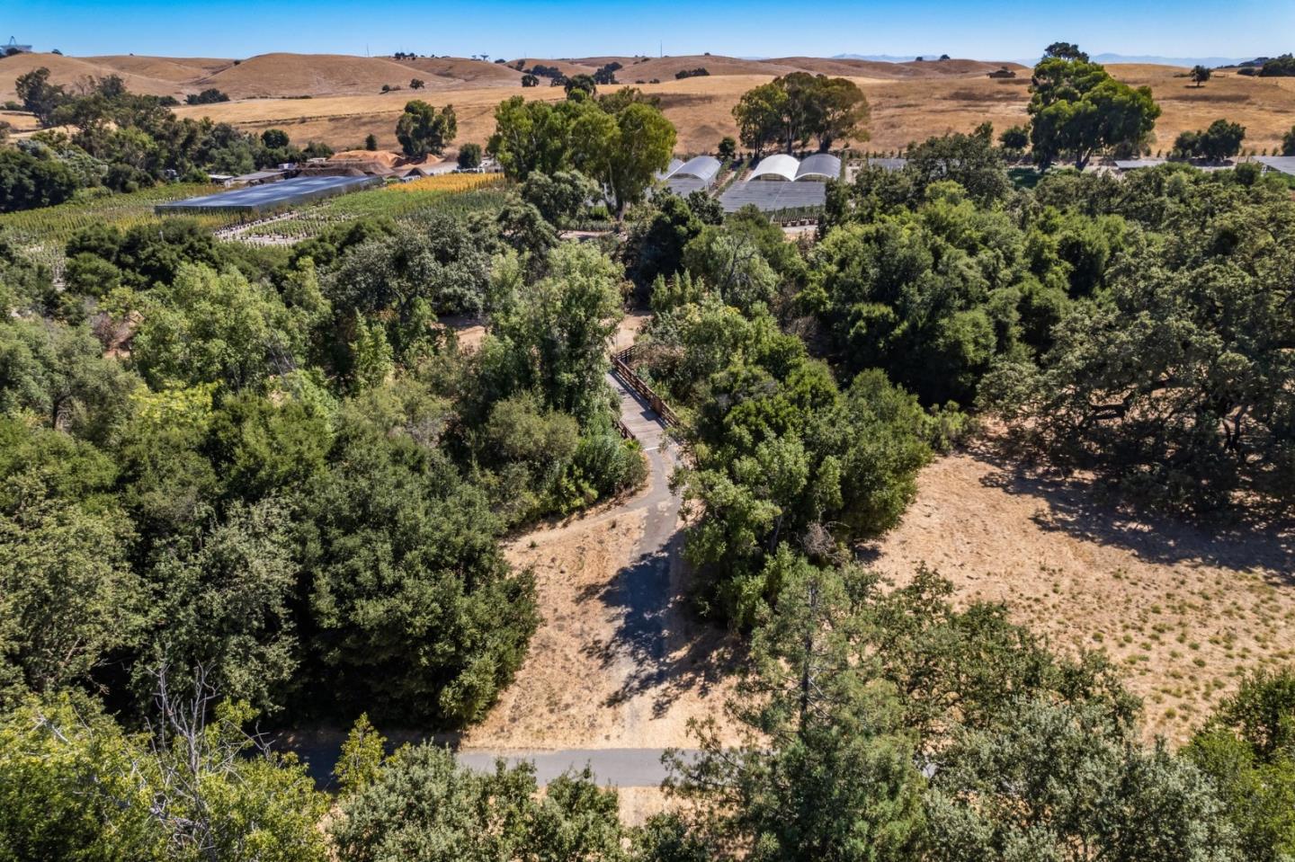 Detail Gallery Image 28 of 37 For 3343 Alpine Rd, Portola Valley,  CA 94028 - 6 Beds | 6 Baths