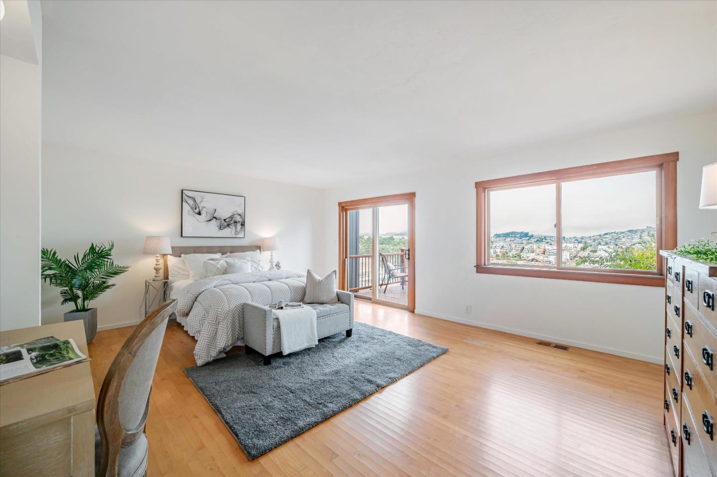 Detail Gallery Image 14 of 34 For 540 Dwight St, San Francisco,  CA 94134 - 3 Beds | 2 Baths