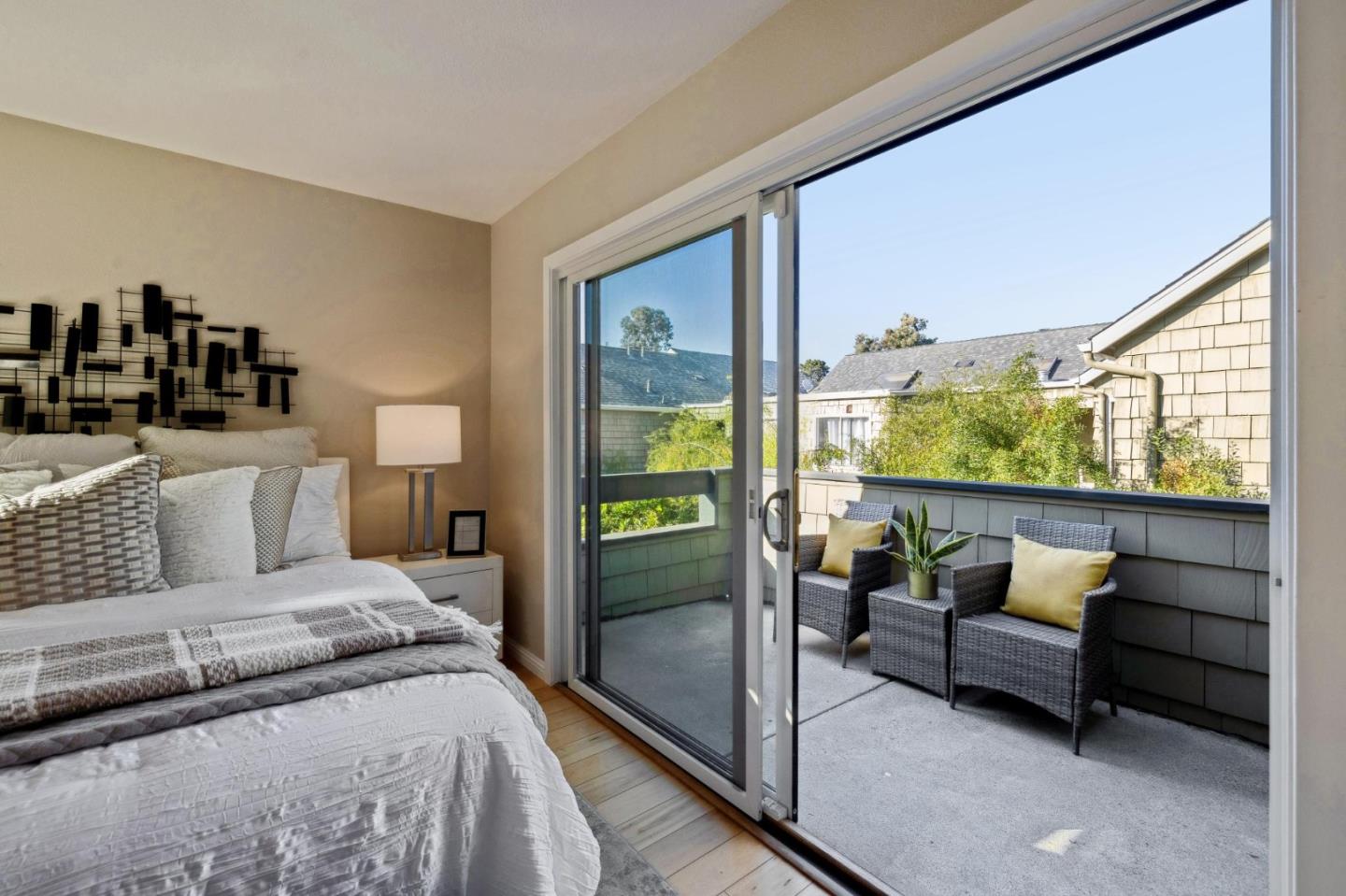 Detail Gallery Image 19 of 60 For 1119 Shoreline Dr, San Mateo,  CA 94404 - 2 Beds | 1/1 Baths