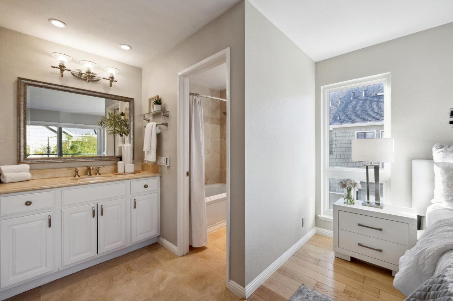 Detail Gallery Image 22 of 60 For 1119 Shoreline Dr, San Mateo,  CA 94404 - 2 Beds | 1/1 Baths