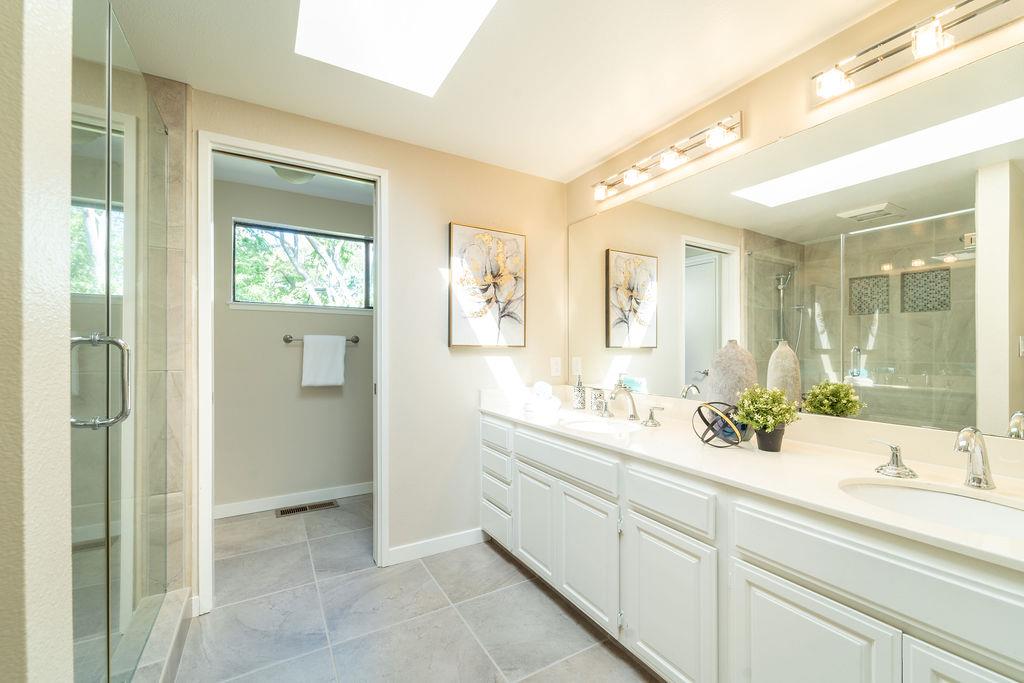 Detail Gallery Image 29 of 70 For 1948 Everidge Ct, Walnut Creek,  CA 94597 - 4 Beds | 2/1 Baths