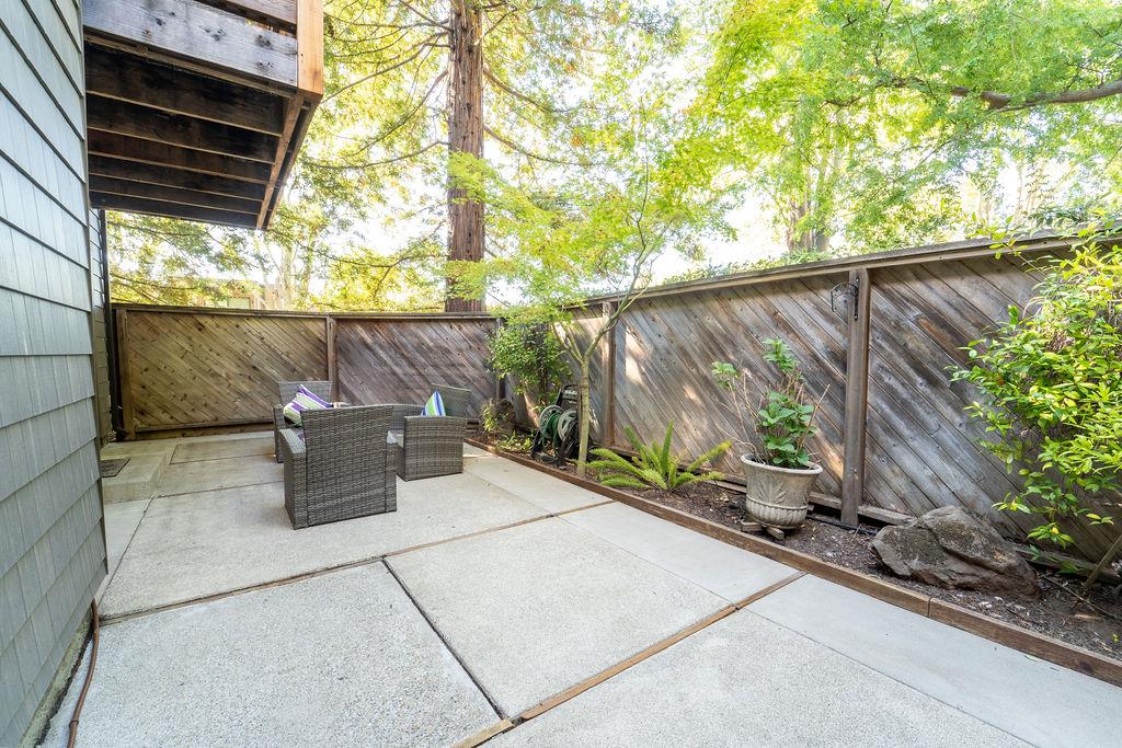 Detail Gallery Image 50 of 70 For 1948 Everidge Ct, Walnut Creek,  CA 94597 - 4 Beds | 2/1 Baths