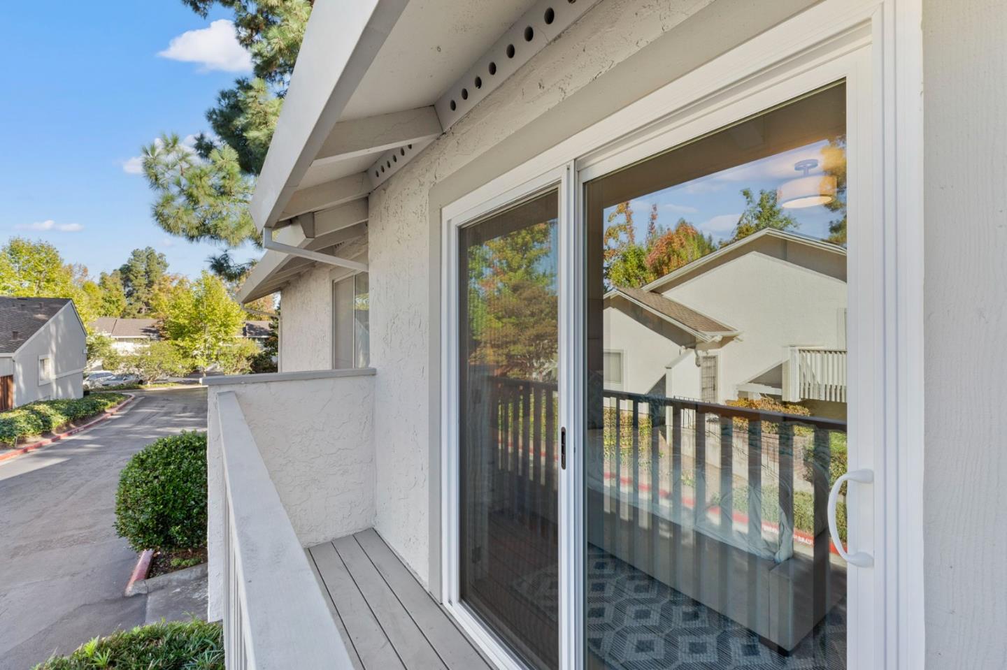 Detail Gallery Image 21 of 37 For 20238 Northwest Sq, Cupertino,  CA 95014 - 2 Beds | 2 Baths