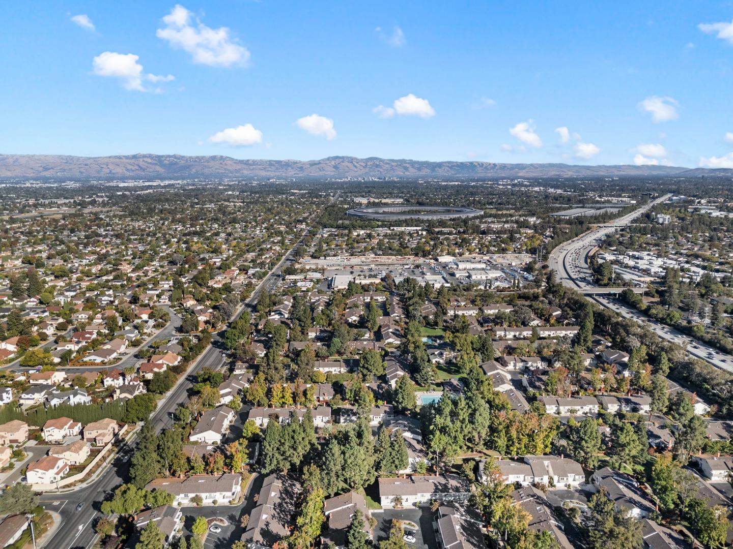 Detail Gallery Image 31 of 37 For 20238 Northwest Sq, Cupertino,  CA 95014 - 2 Beds | 2 Baths