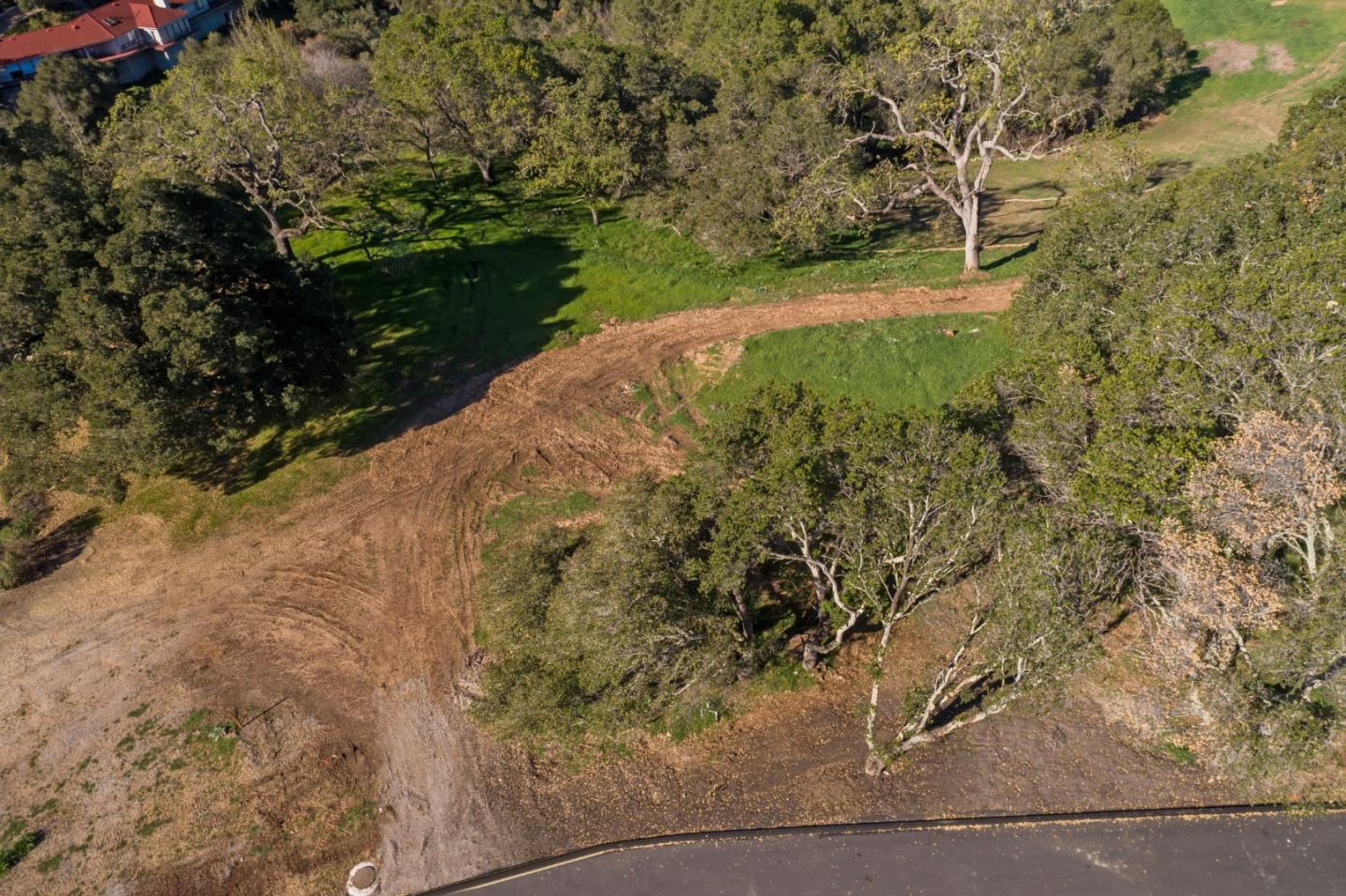 Detail Gallery Image 4 of 8 For 19760 Natoma Oaks Ln, Los Altos Hills,  CA 94022 - – Beds | – Baths