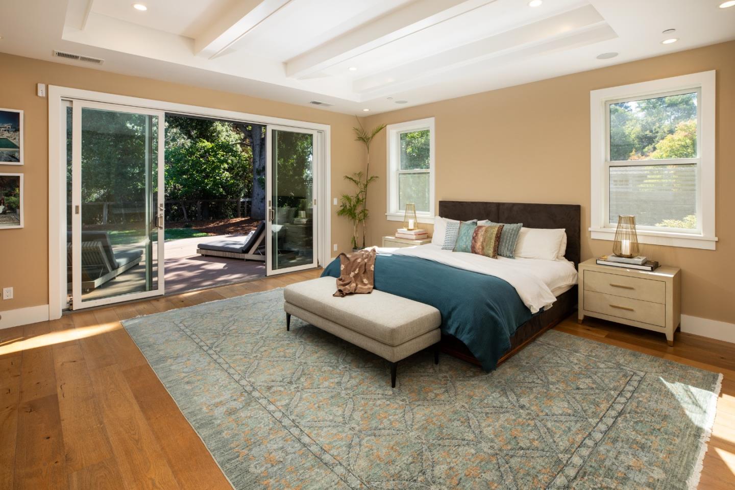 Detail Gallery Image 19 of 41 For 349 Blue Oak Ln, Los Altos,  CA 94022 - 5 Beds | 5/1 Baths