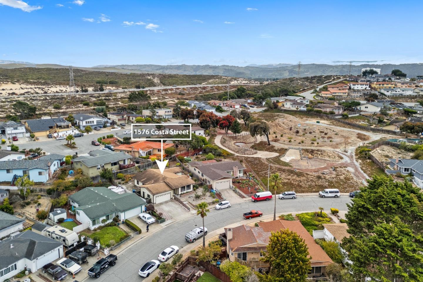 Detail Gallery Image 31 of 39 For 1576 Costa St, Seaside,  CA 93955 - 4 Beds | 2 Baths