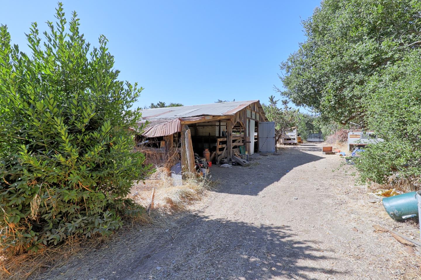 Detail Gallery Image 45 of 75 For 10876 Dougherty Ave, Morgan Hill,  CA 95037 - 3 Beds | 2/1 Baths