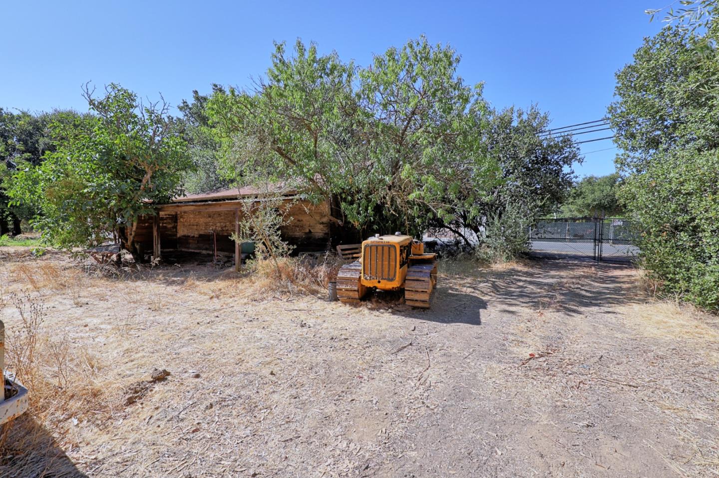 Detail Gallery Image 47 of 75 For 10876 Dougherty Ave, Morgan Hill,  CA 95037 - 3 Beds | 2/1 Baths