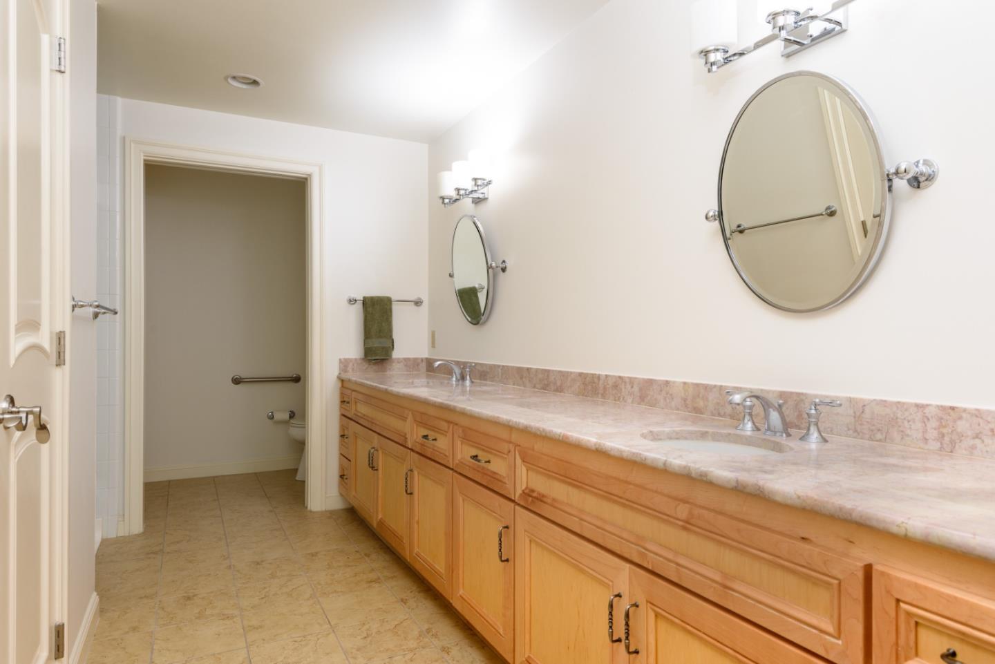 10 Crystal Springs Road # 1206, San Mateo, California 94402, 2 Bedrooms Bedrooms, ,2 BathroomsBathrooms,Residential,For Sale,10 Crystal Springs Road # 1206,ML81981225