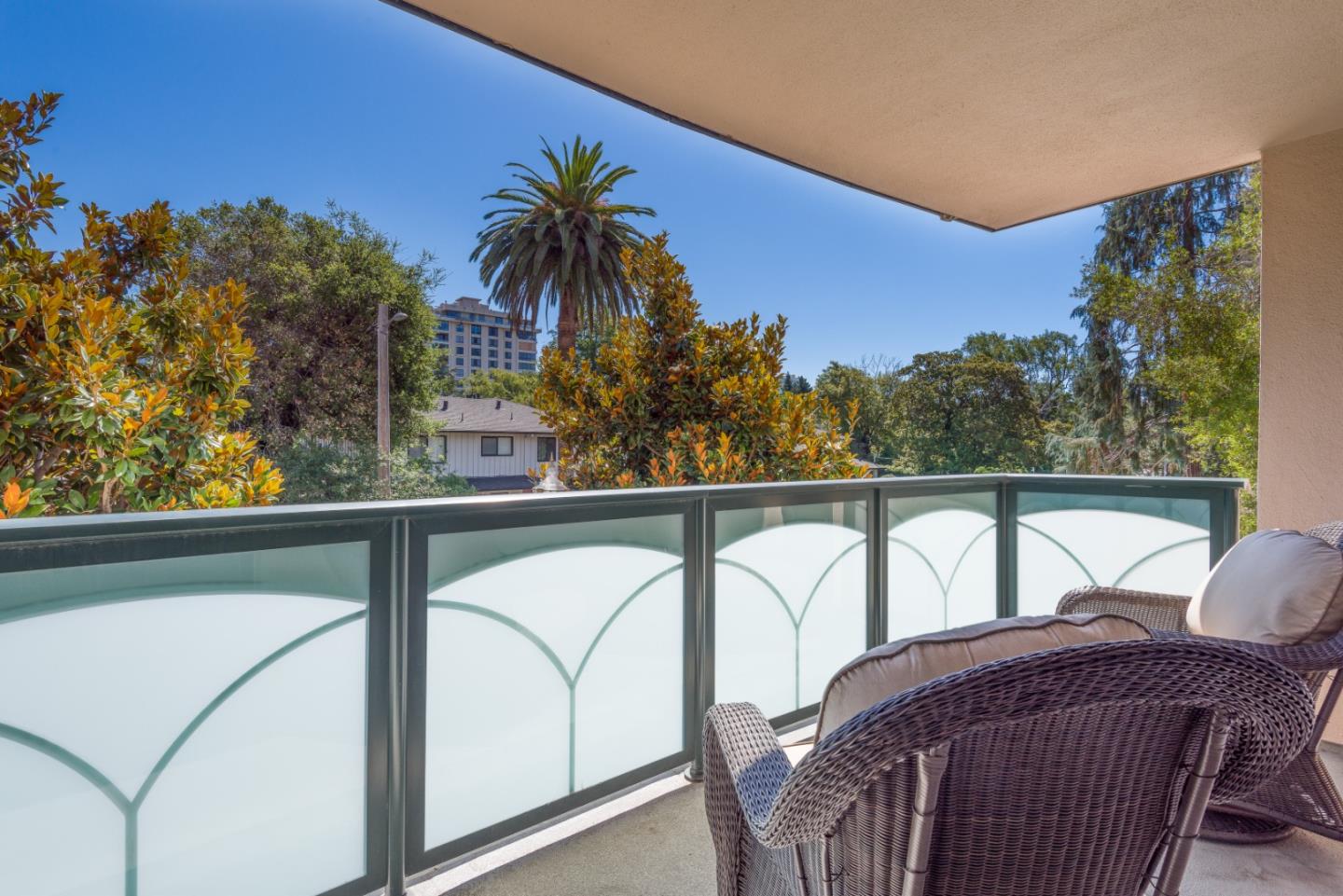 Detail Gallery Image 17 of 26 For 10 Crystal Springs Rd #1206,  San Mateo,  CA 94402 - 2 Beds | 2/1 Baths