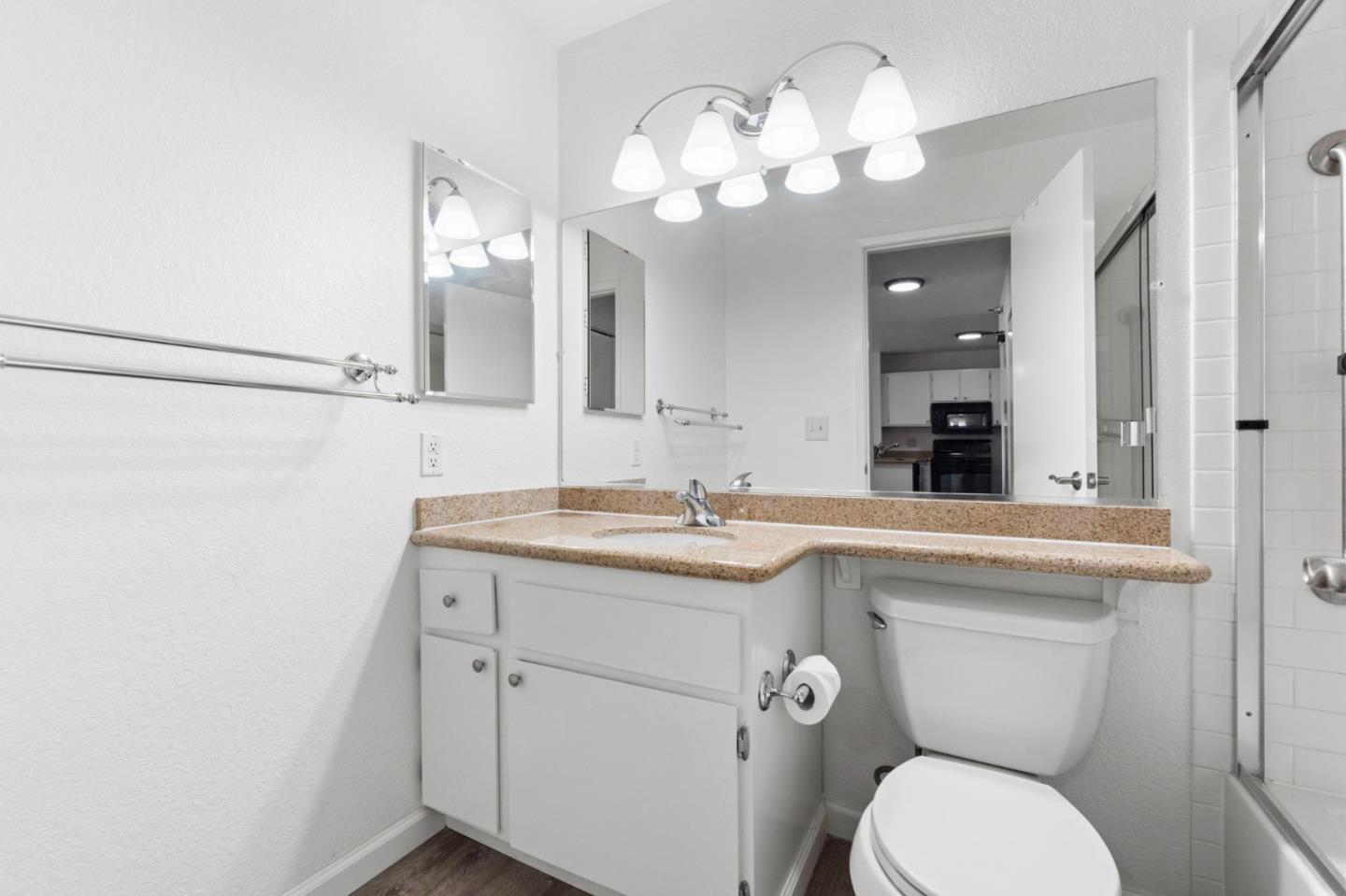 Detail Gallery Image 10 of 28 For 39059 Guardino Dr #108,  Fremont,  CA 94538 - 1 Beds | 1 Baths