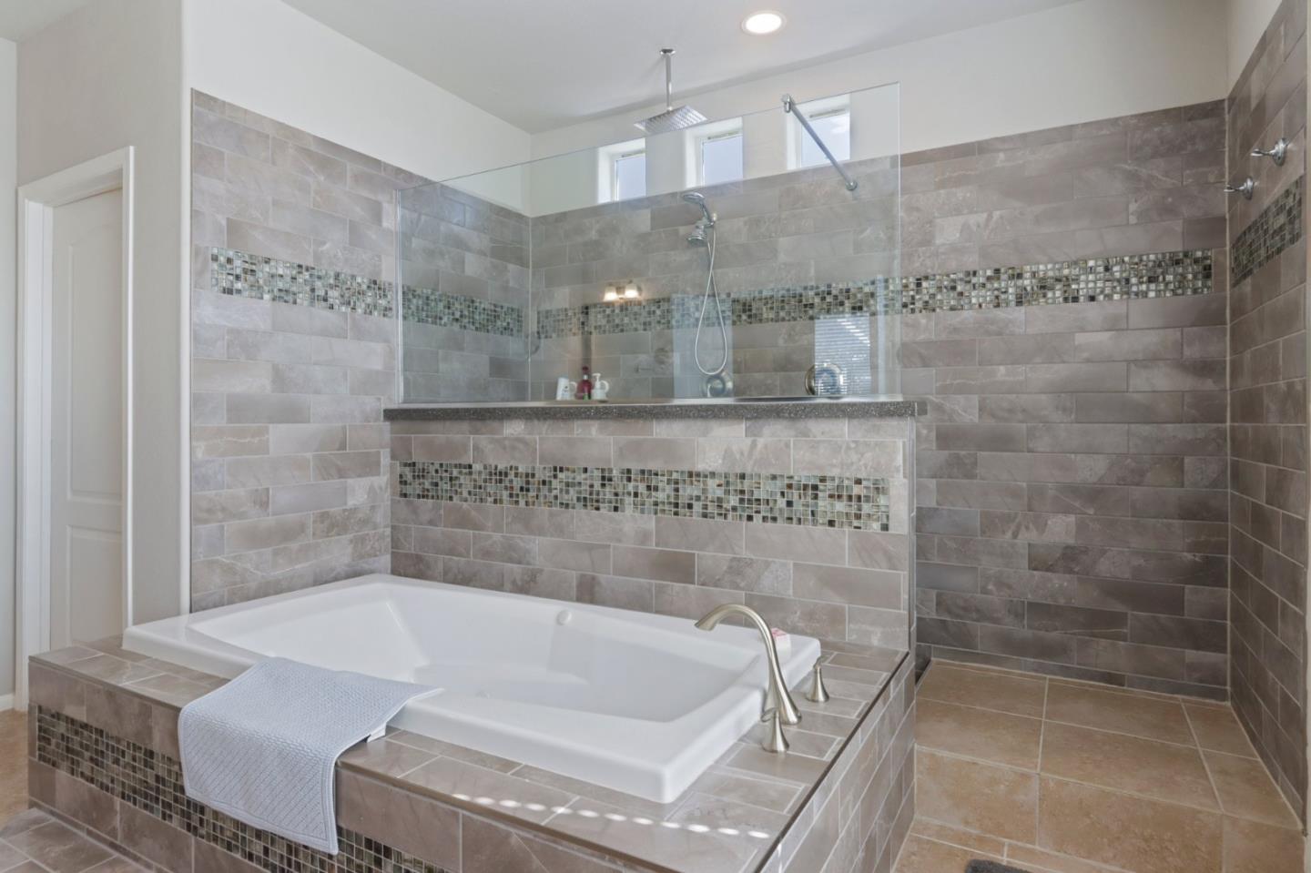 Detail Gallery Image 32 of 34 For 43 Timber Cove Dr #43,  Campbell,  CA 95008 - 3 Beds | 2 Baths