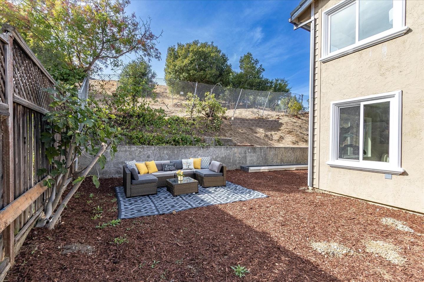 Detail Gallery Image 38 of 41 For 468 Curie Dr, San Jose,  CA 95123 - 4 Beds | 2/1 Baths