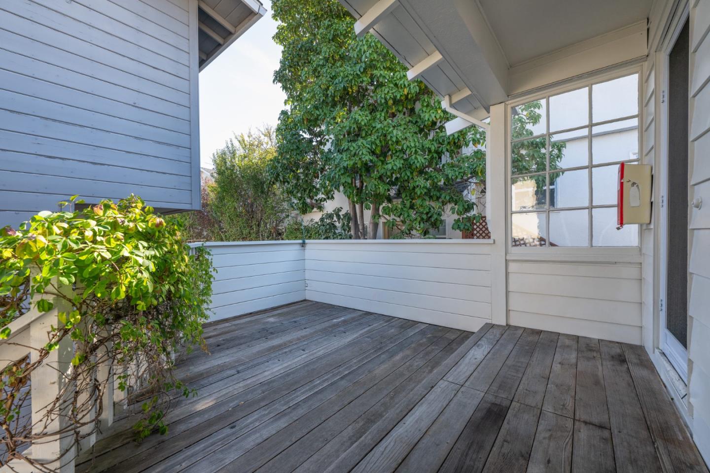 Detail Gallery Image 18 of 27 For 846 a-B Highland Ave, San Mateo,  CA 94401 - 2 Beds | 1 Baths