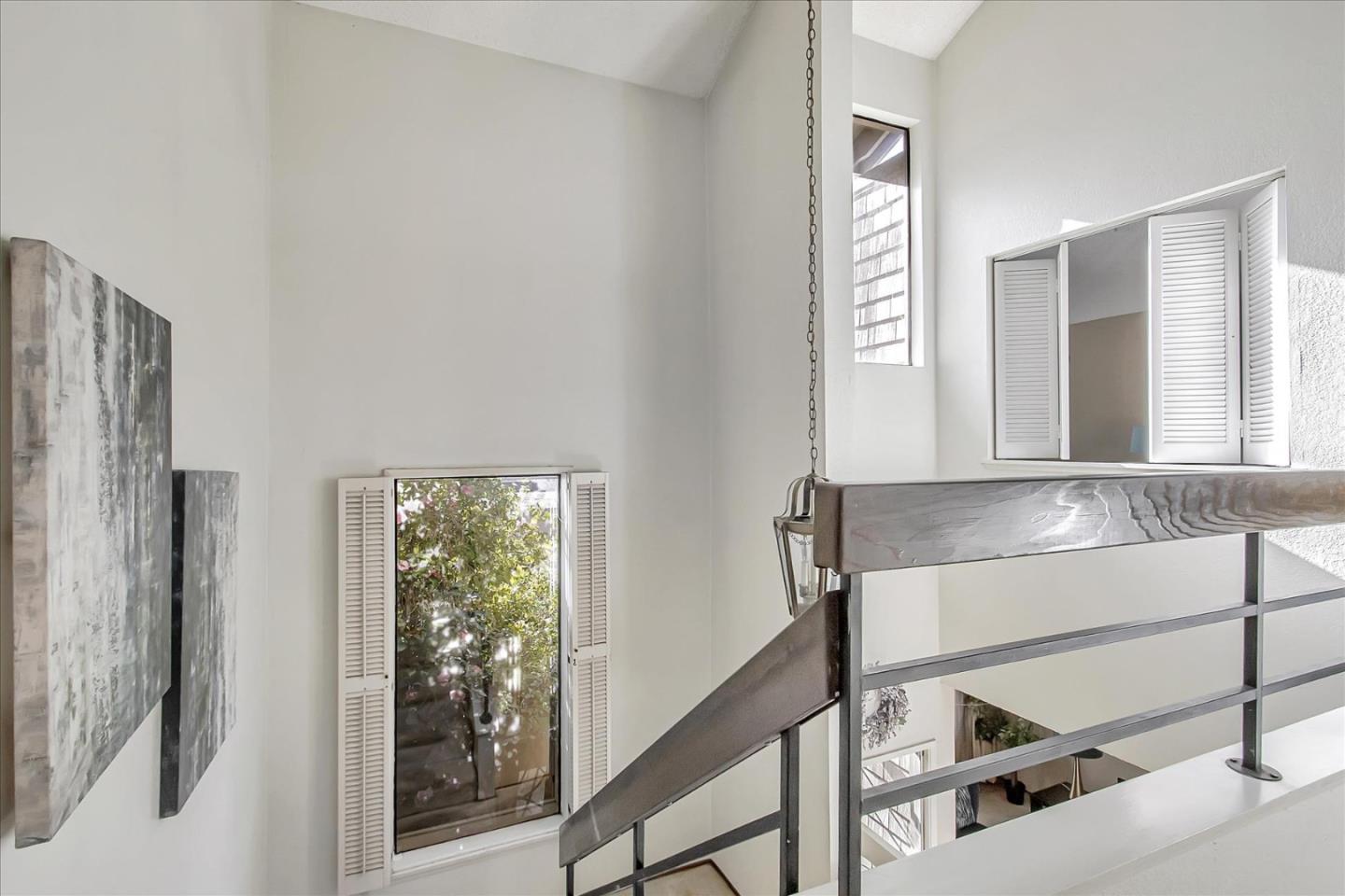 Detail Gallery Image 12 of 27 For 1646 Elderberry Way, San Jose,  CA 95125 - 3 Beds | 2/1 Baths