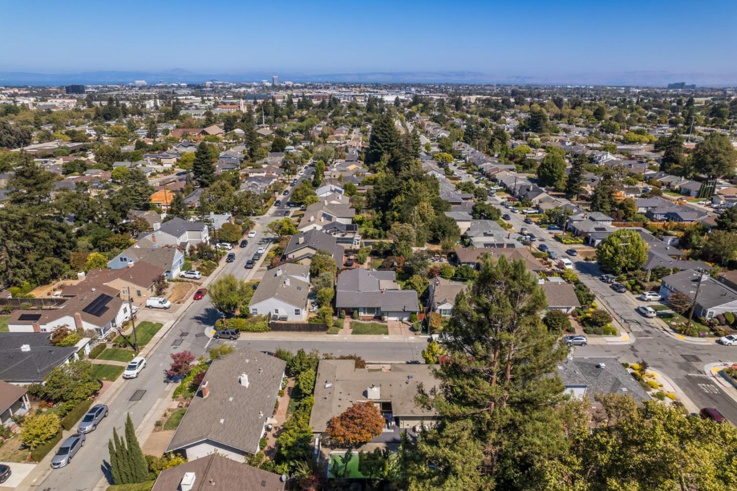 Detail Gallery Image 47 of 50 For 2910 Fernwood St, San Mateo,  CA 94403 - 2 Beds | 2 Baths