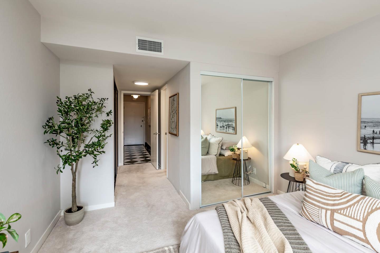 Detail Gallery Image 10 of 19 For 626 Mariners Island Blvd #101,  San Mateo,  CA 94404 - 1 Beds | 1 Baths