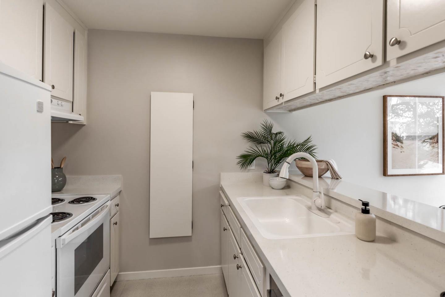 Detail Gallery Image 7 of 19 For 626 Mariners Island Blvd #101,  San Mateo,  CA 94404 - 1 Beds | 1 Baths