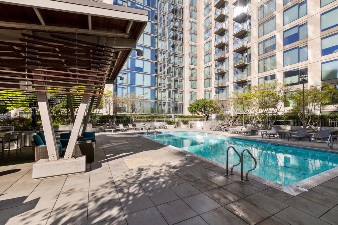 Detail Gallery Image 23 of 26 For 38 N Almaden Blvd #411,  San Jose,  CA 95110 - 2 Beds | 2 Baths