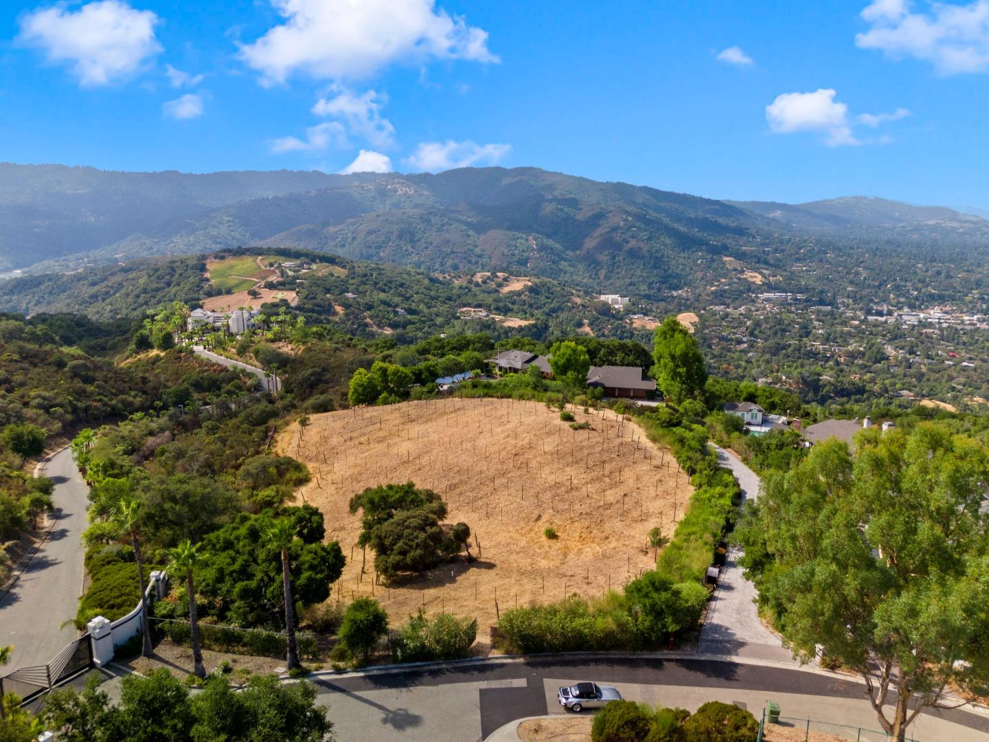 Detail Gallery Image 10 of 12 For 16391 Aztec Ridge Dr, Los Gatos,  CA 95030 - – Beds | – Baths