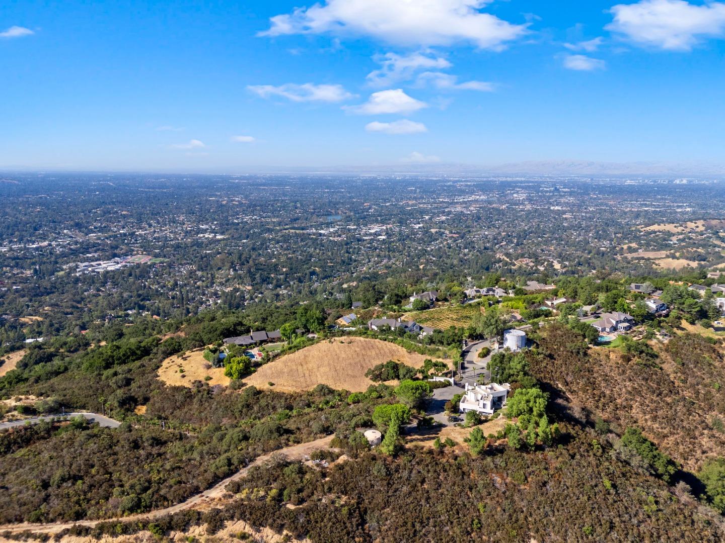 Detail Gallery Image 11 of 12 For 16391 Aztec Ridge Dr, Los Gatos,  CA 95030 - – Beds | – Baths