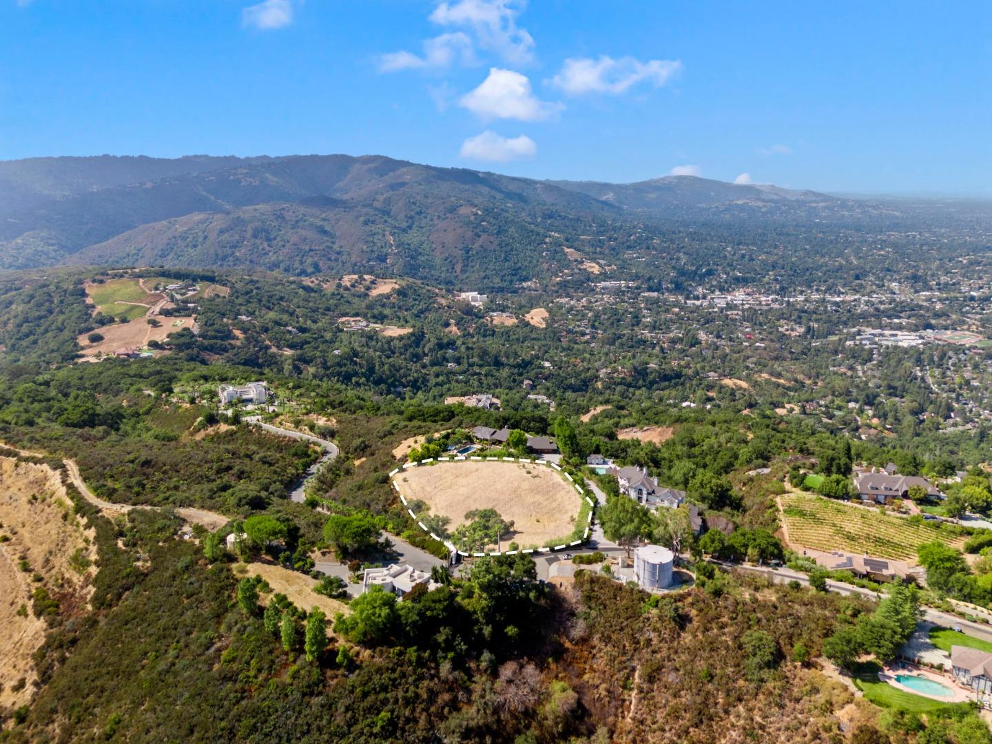 Detail Gallery Image 3 of 12 For 16391 Aztec Ridge Dr, Los Gatos,  CA 95030 - – Beds | – Baths