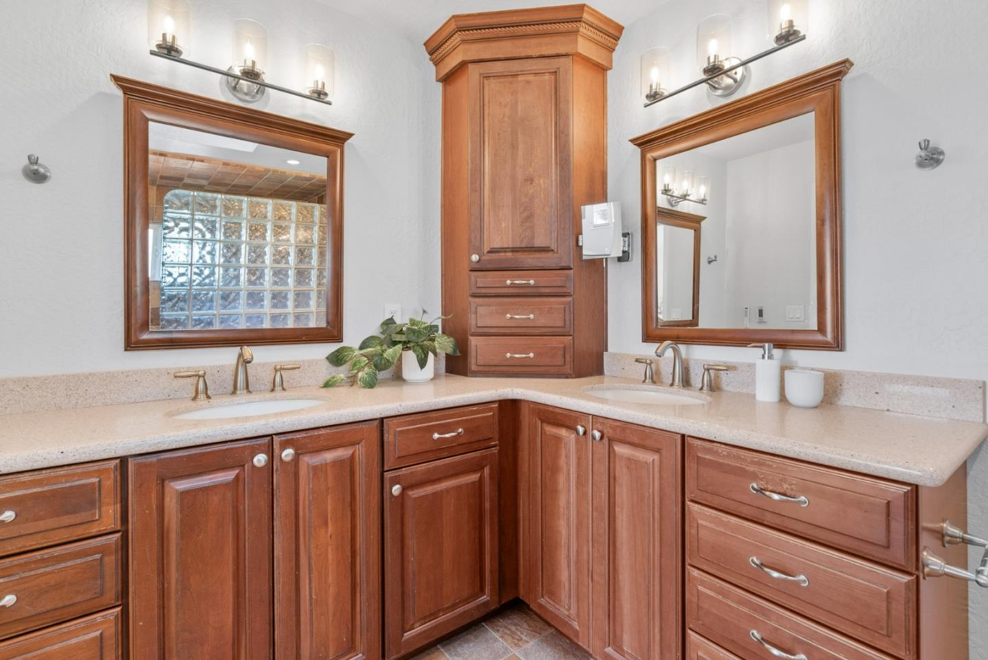 Detail Gallery Image 35 of 54 For 1729 Calypso Dr, Aptos,  CA 95003 - 4 Beds | 2/1 Baths