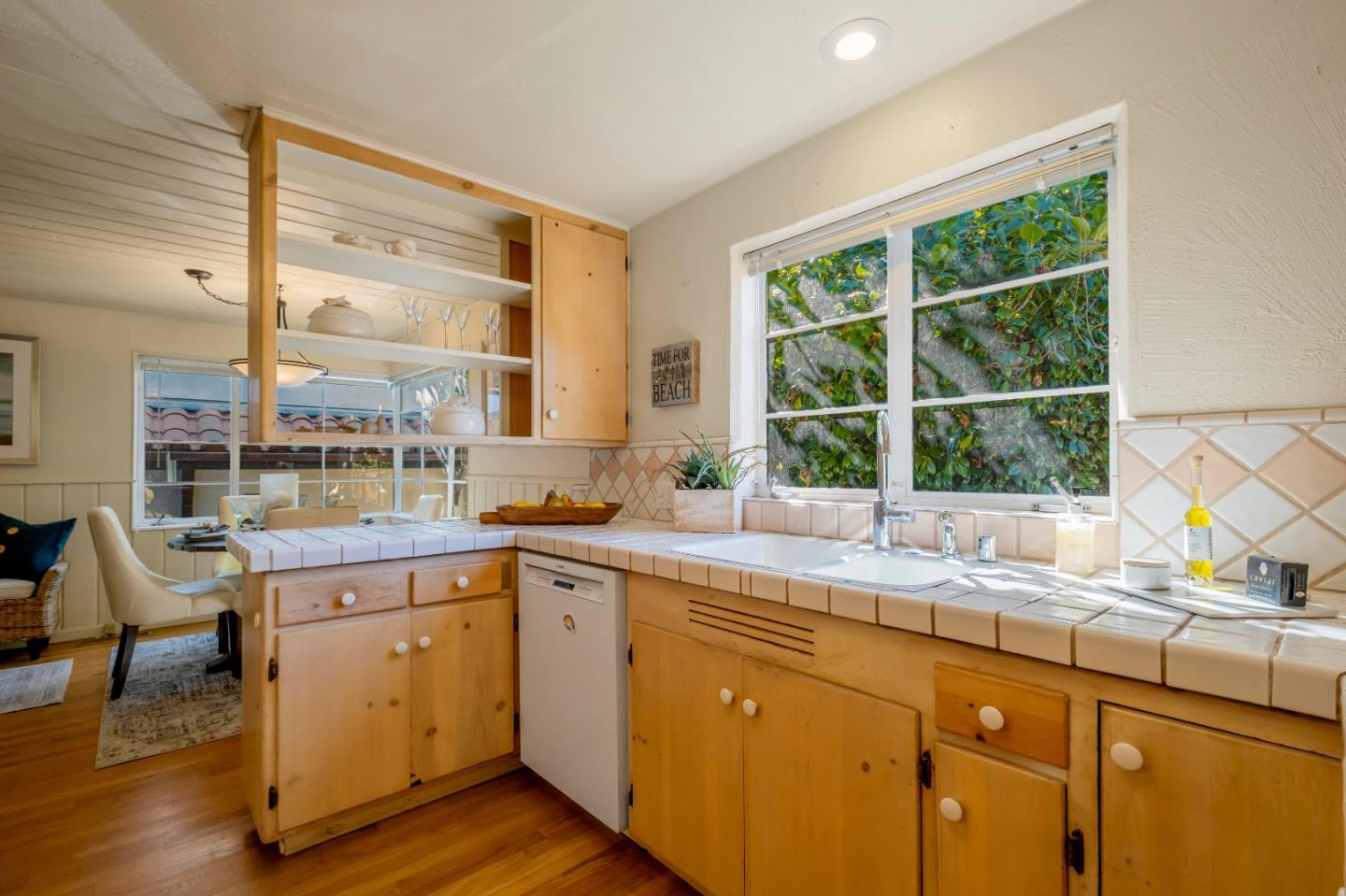 Detail Gallery Image 16 of 34 For 426 Clubhouse Dr, Aptos,  CA 95003 - 2 Beds | 2 Baths