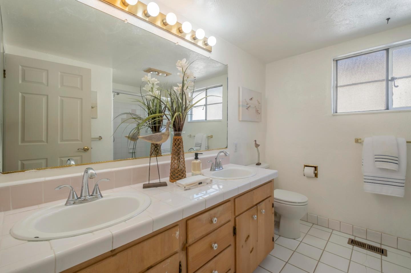 Detail Gallery Image 21 of 34 For 426 Clubhouse Dr, Aptos,  CA 95003 - 2 Beds | 2 Baths