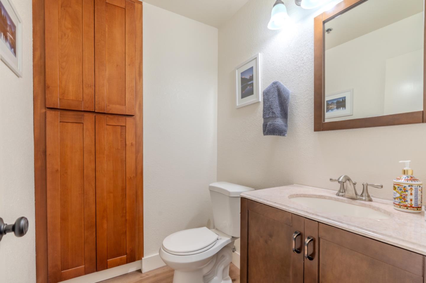 Detail Gallery Image 18 of 31 For 209 Clifton Rd, Pacifica,  CA 94044 - 2 Beds | 2/1 Baths