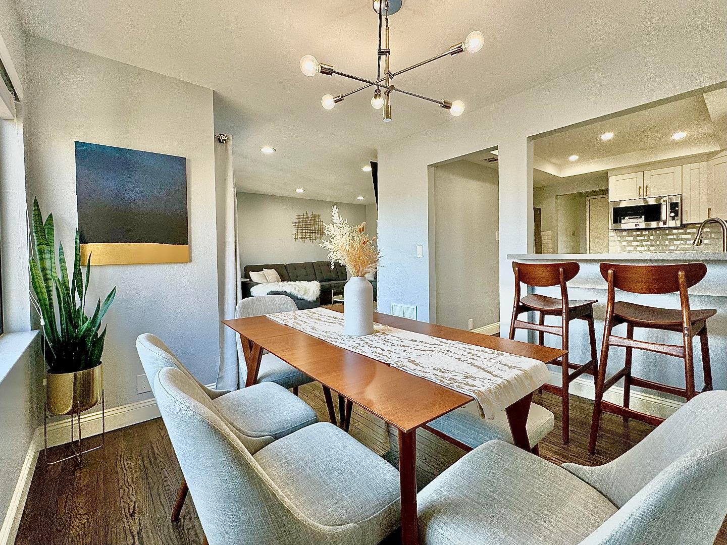 Detail Gallery Image 1 of 21 For 43 Appian Way a,  South San Francisco,  CA 94080 - 2 Beds | 2/1 Baths