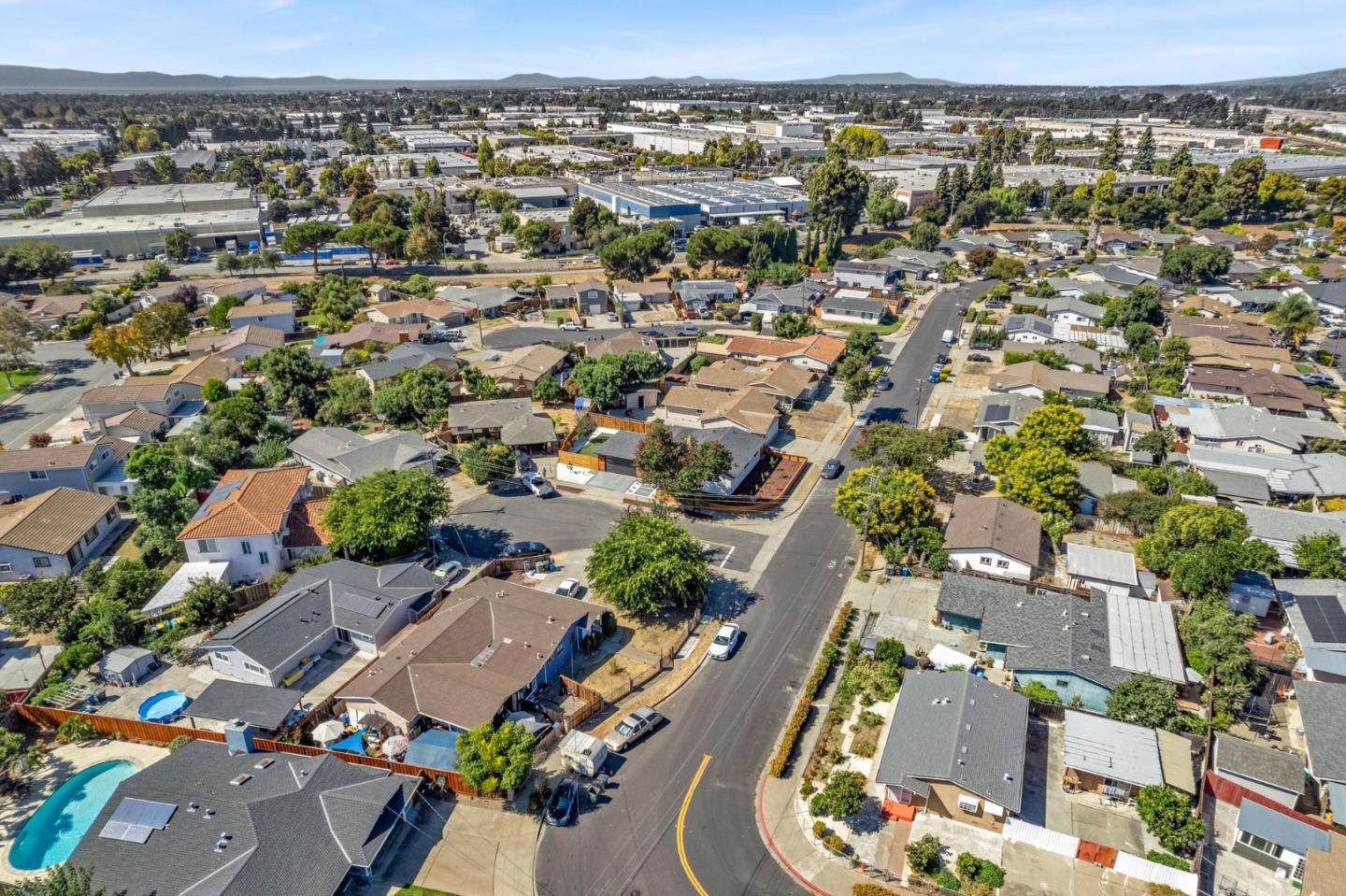 Detail Gallery Image 54 of 55 For 1461 College Ct, Union City,  CA 94587 - 3 Beds | 2 Baths