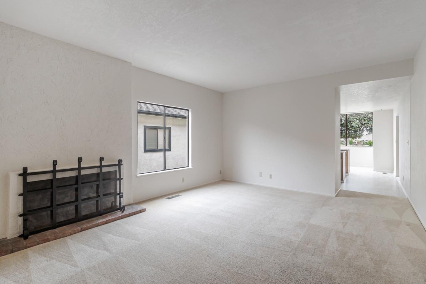 Detail Gallery Image 15 of 45 For 483 Winged Foot Rd, Half Moon Bay,  CA 94019 - 4 Beds | 2/1 Baths