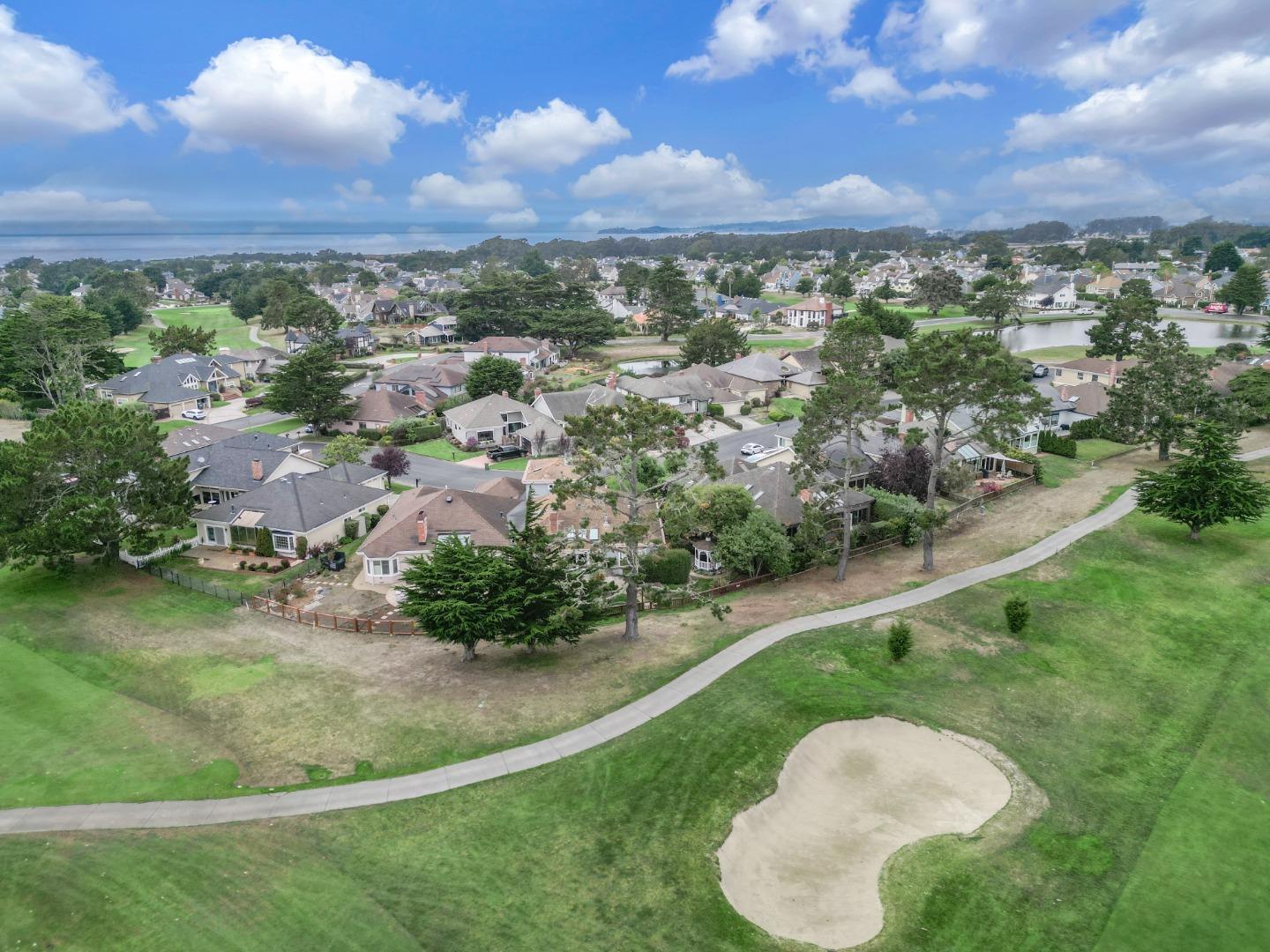 Detail Gallery Image 31 of 45 For 483 Winged Foot Rd, Half Moon Bay,  CA 94019 - 4 Beds | 2/1 Baths