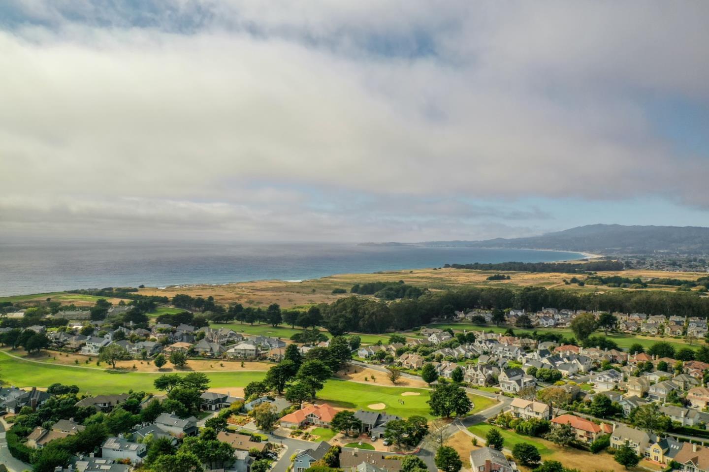Detail Gallery Image 32 of 45 For 483 Winged Foot Rd, Half Moon Bay,  CA 94019 - 4 Beds | 2/1 Baths