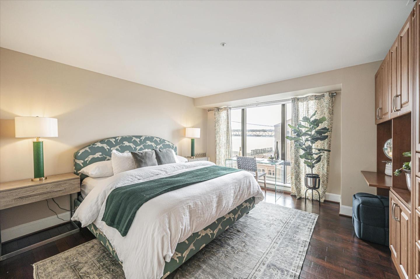 Detail Gallery Image 17 of 50 For 75 Folsom St #1200,  San Francisco,  CA 94105 - 1 Beds | 1 Baths