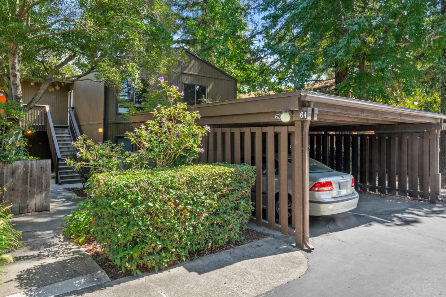 Detail Gallery Image 28 of 37 For 64 Pearce Mitchell Pl, Stanford,  CA 94305 - 2 Beds | 1 Baths