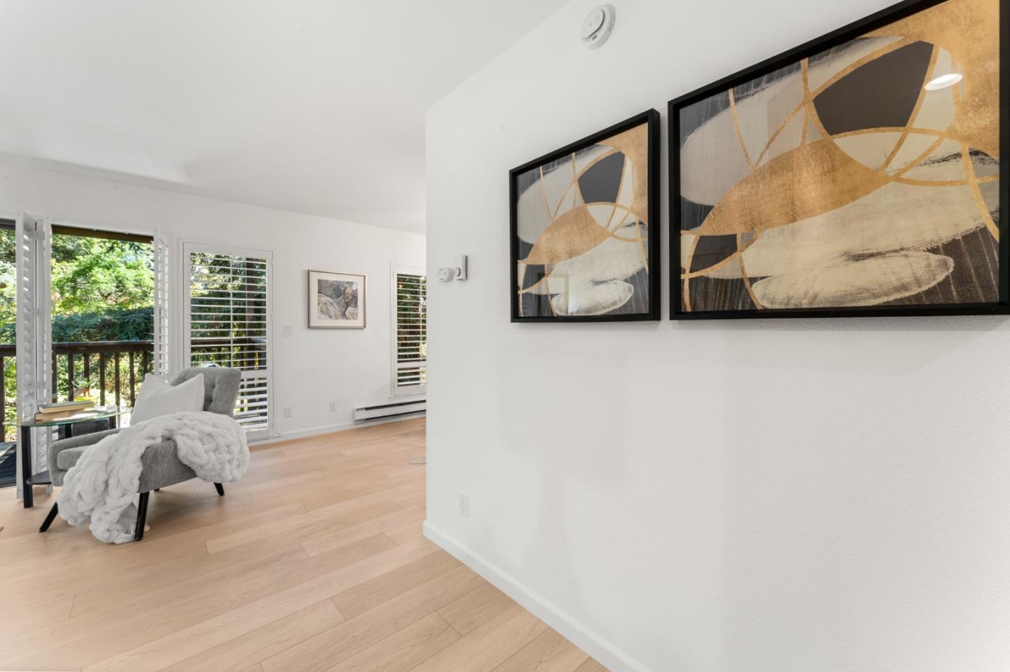 Detail Gallery Image 9 of 37 For 64 Pearce Mitchell Pl, Stanford,  CA 94305 - 2 Beds | 1 Baths