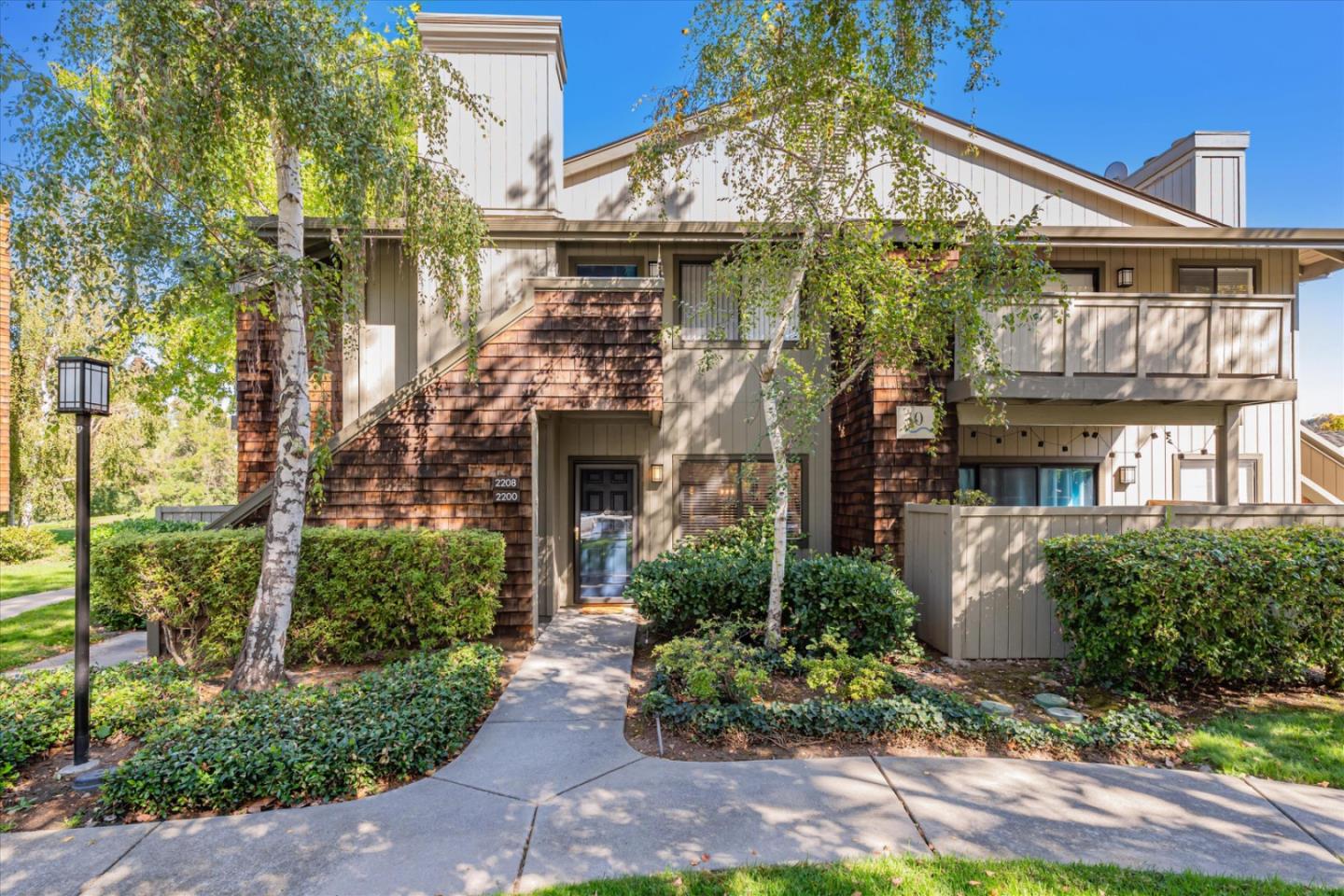 Detail Gallery Image 1 of 1 For 2200 La Terrace Cir, San Jose,  CA 95123 - 1 Beds | 1 Baths