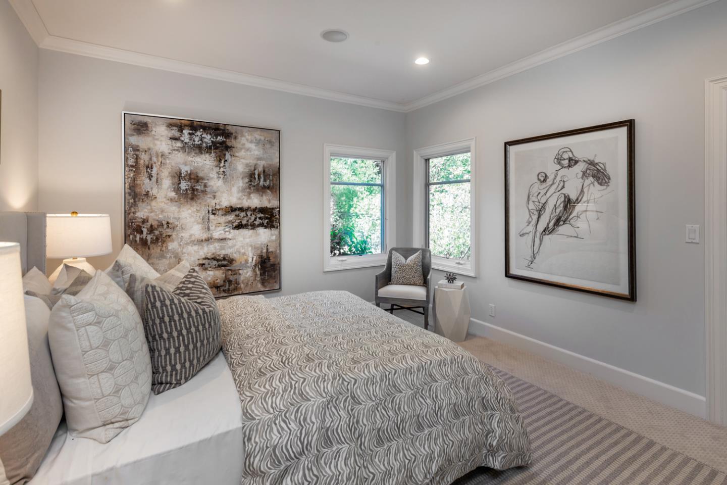 Detail Gallery Image 31 of 66 For 13456 Country Way, Los Altos Hills,  CA 94022 - 5 Beds | 4/1 Baths