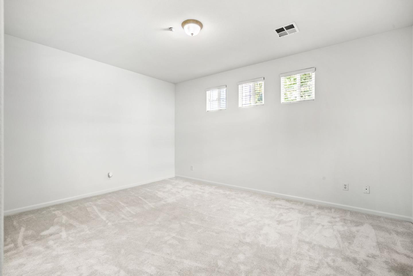 Detail Gallery Image 17 of 38 For 389 Casselino Dr #2,  San Jose,  CA 95136 - 2 Beds | 2/1 Baths