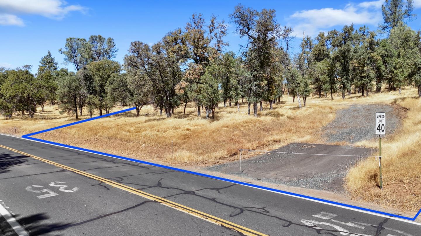 21120 Ferretti Road, Groveland, California 95321, ,Land,For Sale,21120 Ferretti Road,ML81981554
