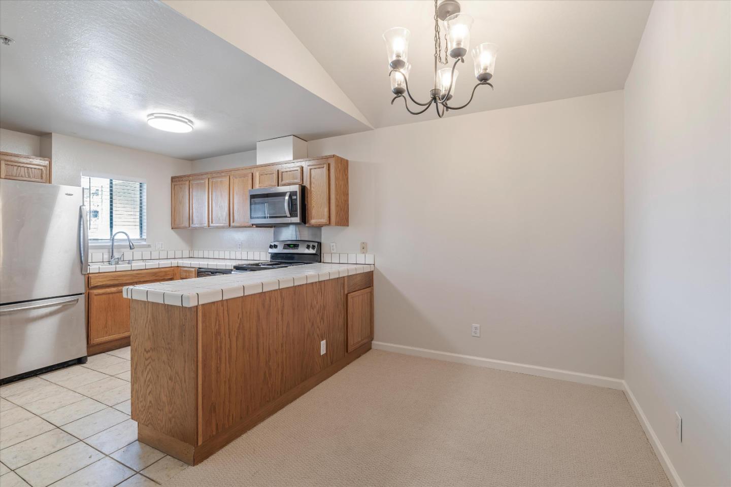 Detail Gallery Image 11 of 31 For 340 Grand Blvd #309,  San Mateo,  CA 94401 - 2 Beds | 2 Baths