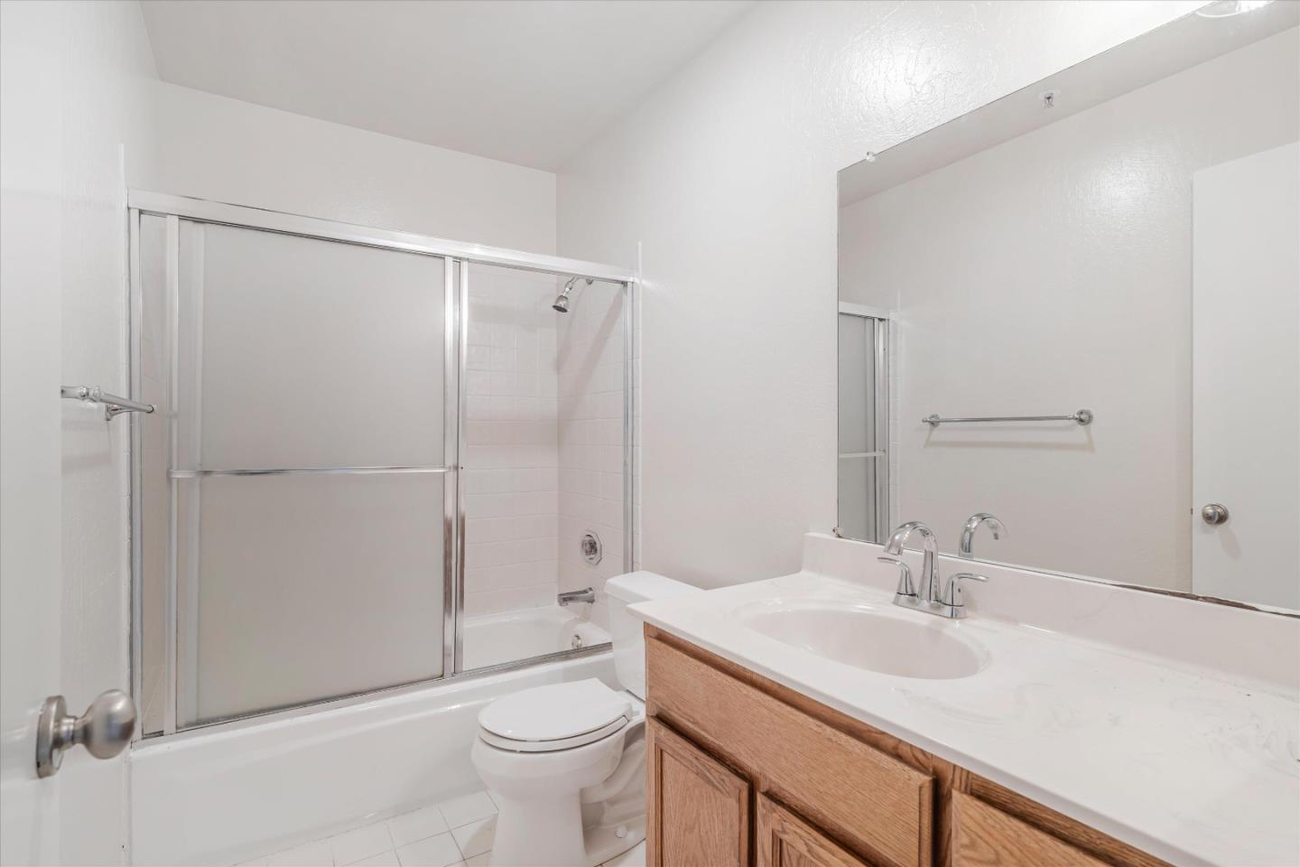 Detail Gallery Image 18 of 31 For 340 Grand Blvd #309,  San Mateo,  CA 94401 - 2 Beds | 2 Baths