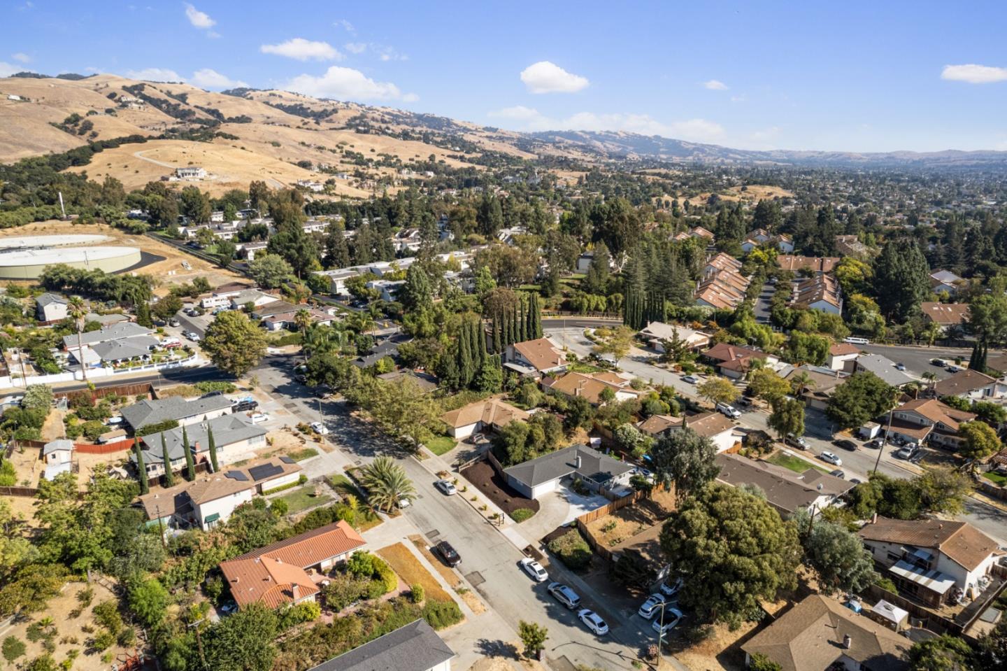 Detail Gallery Image 56 of 61 For 3572 Columbine Dr, San Jose,  CA 95127 - 3 Beds | 2 Baths