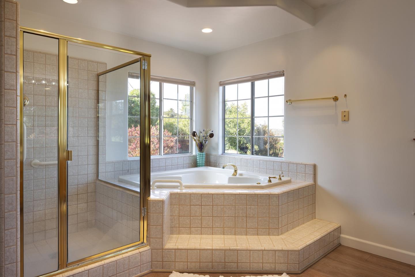 Detail Gallery Image 21 of 35 For 10590 Hidden Mesa Pl, Monterey,  CA 93940 - 3 Beds | 3 Baths