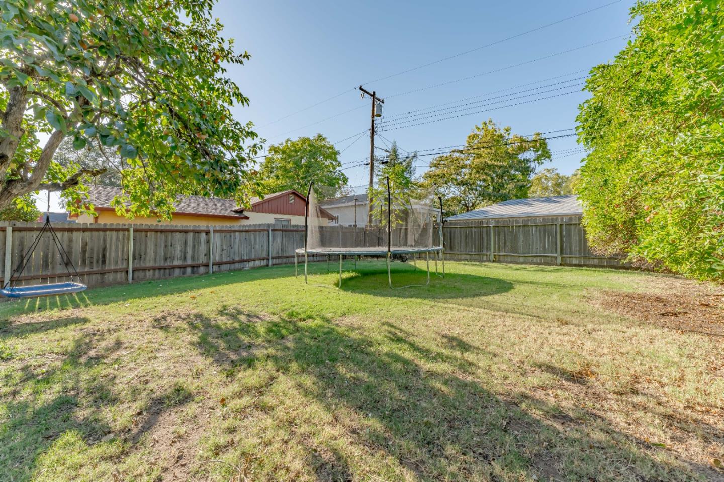 Detail Gallery Image 36 of 53 For 101 Parry St, Roseville,  CA 95678 - 3 Beds | 3 Baths