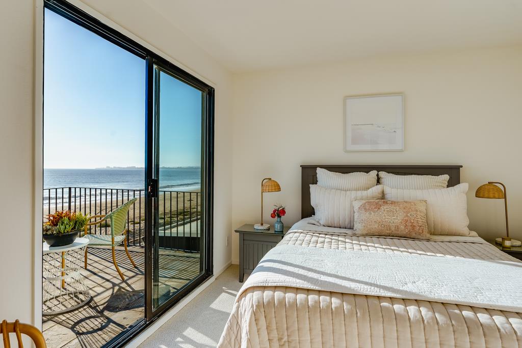 Detail Gallery Image 15 of 38 For 367 Beach Dr, Aptos,  CA 95003 - 4 Beds | 3 Baths